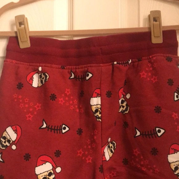 Christmas Skull Red Jogger Sweatpants- Hollywood The Jean People - Size Small - Picture 8 of 8